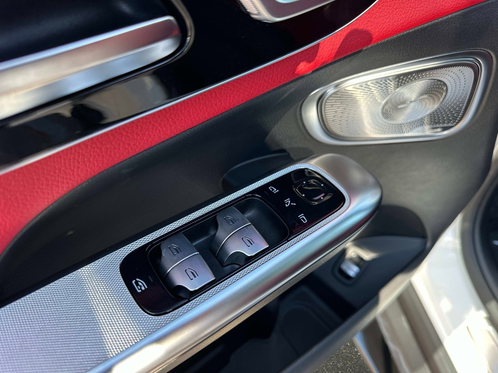 New 2026 Mercedes-Benz GLC 43 AMG AMG  43 4MATIC Coupe image 18