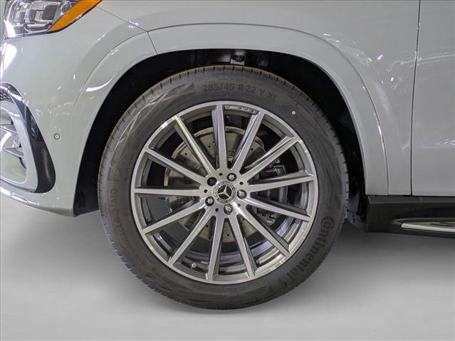 New 2026 Mercedes-Benz GLS 580 4MATIC image 10