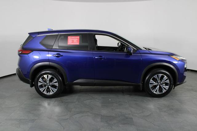 Certified 2022 Nissan Rogue SV FWD image 15
