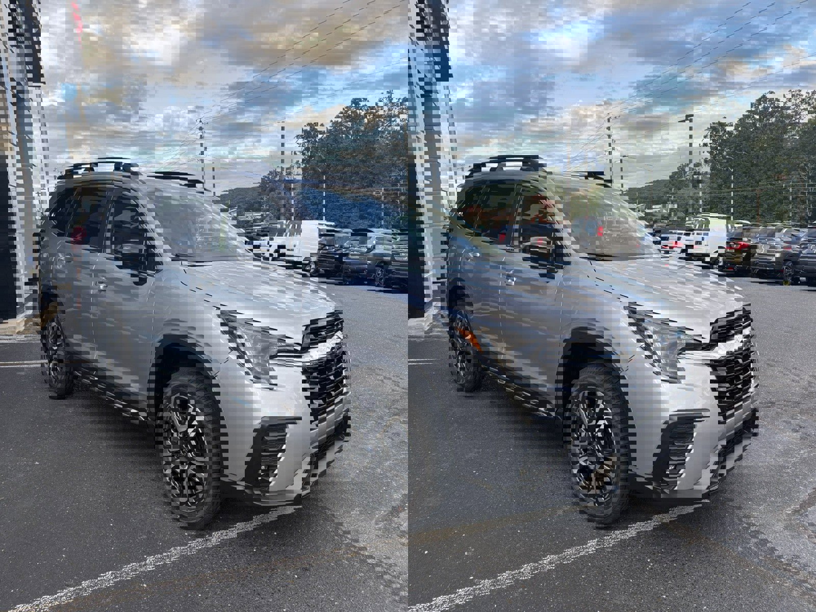 New 2025 Subaru Ascent Limited image 4