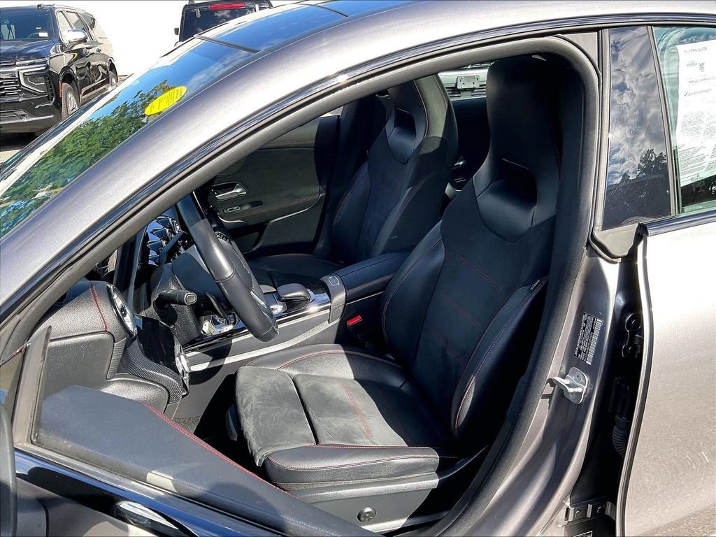 Used 2023 Mercedes-Benz CLA 250 4MATIC image 10