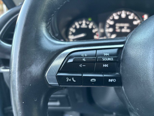 Used 2024 MAZDA MAZDA3 s image 17