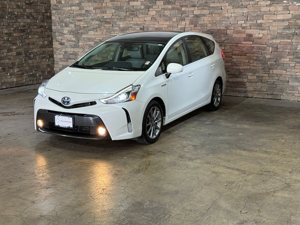 Used 2015 Toyota Prius V Five w/ Advanced Technology Package FWD image 5