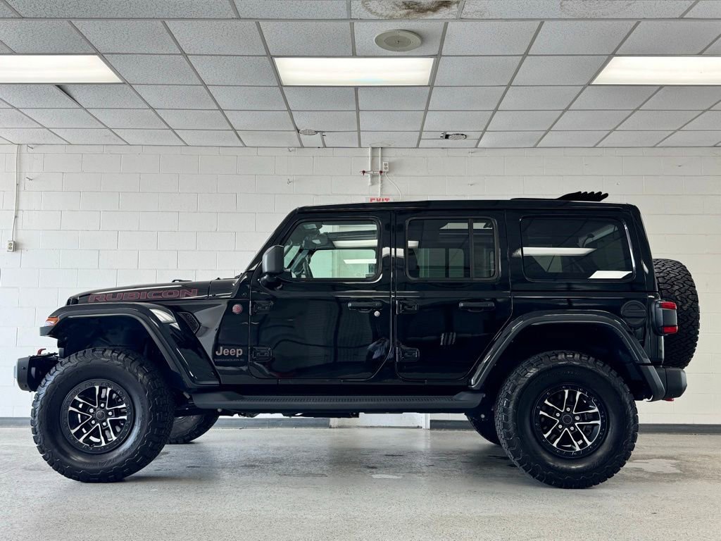 Certified 2024 Jeep Wrangler Unlimited Rubicon AWD/4WD image 5