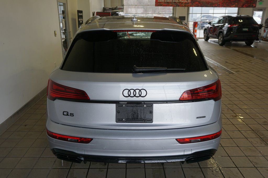 Used 2024 Audi Q5 2.0T Prestige w/ Prestige Package image 19