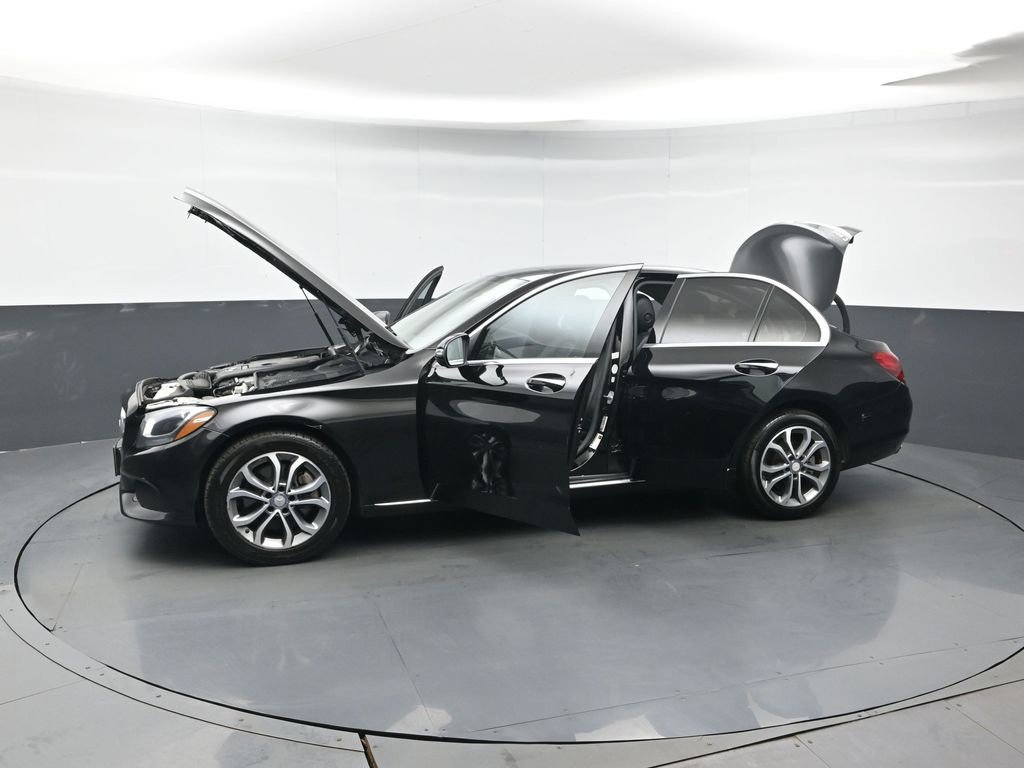 Used 2017 Mercedes-Benz C 300 4MATIC Sedan image 42