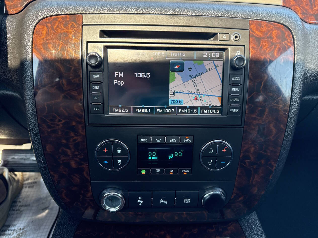 Used 2011 GMC Sierra 3500 Denali image 21