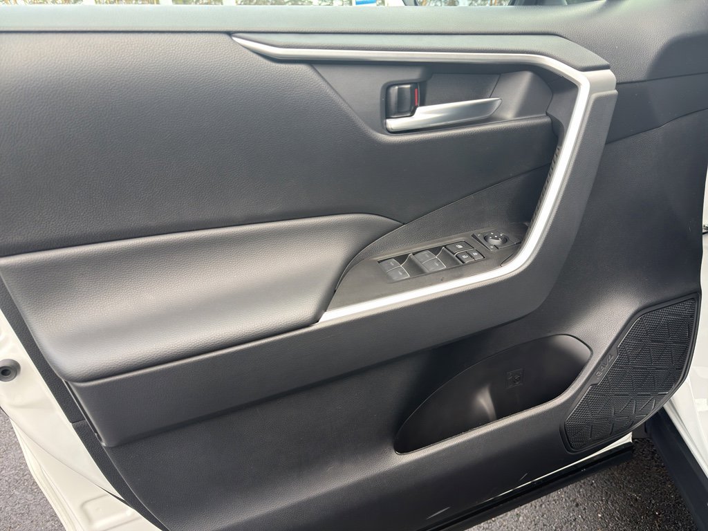 New 2025 Toyota RAV4 XLE Premium image 15