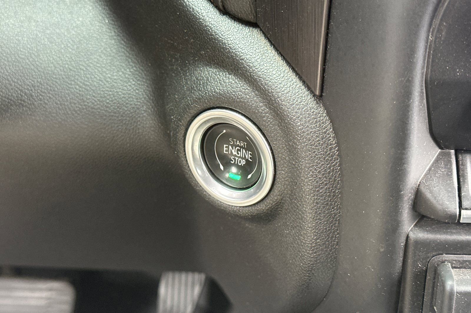 Used 2019 GMC Sierra 1500 AT4 w/ AT4 Premium Package image 26