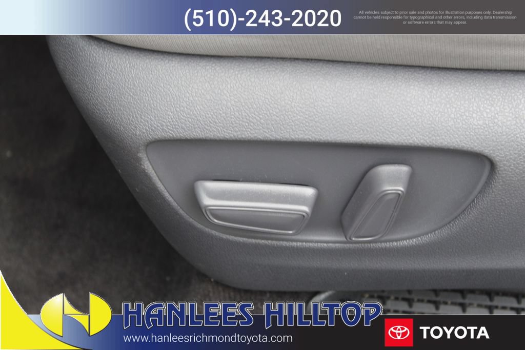 Used 2021 Toyota Sienna LE w/ LE Plus Package FWD image 14