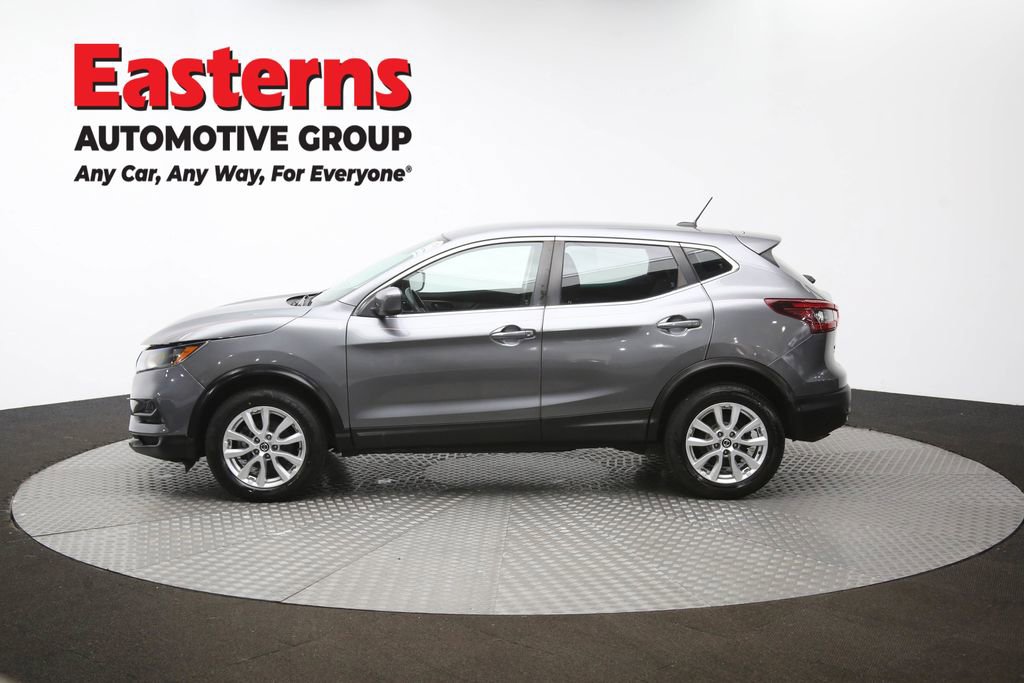 Used 2021 Nissan Rogue Sport S image 58