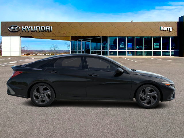 New 2026 Hyundai Elantra SEL Sport FWD image 6