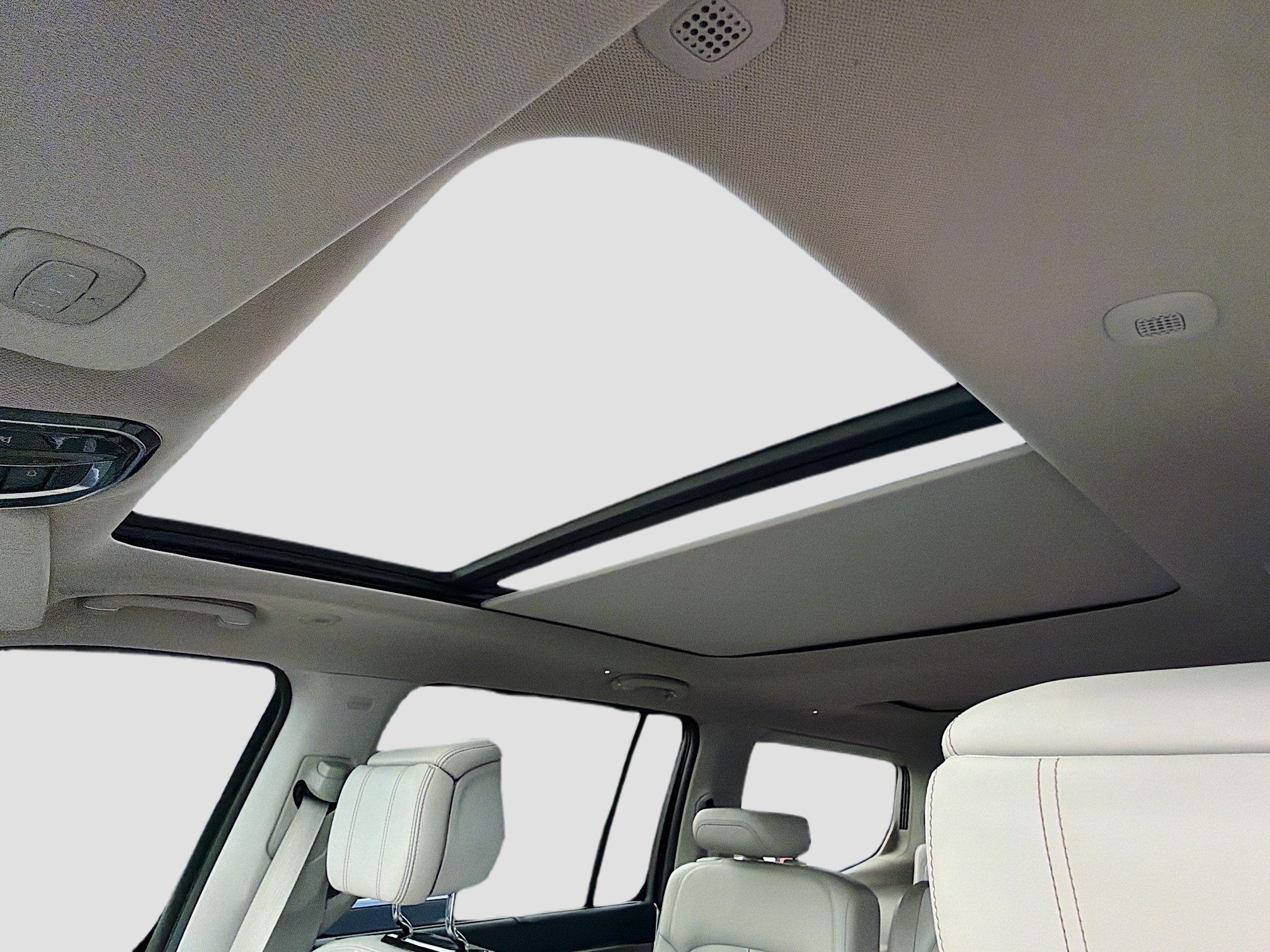 Used 2022 Jeep Grand Wagoneer Series I w/ Flexible Seating Group image 28