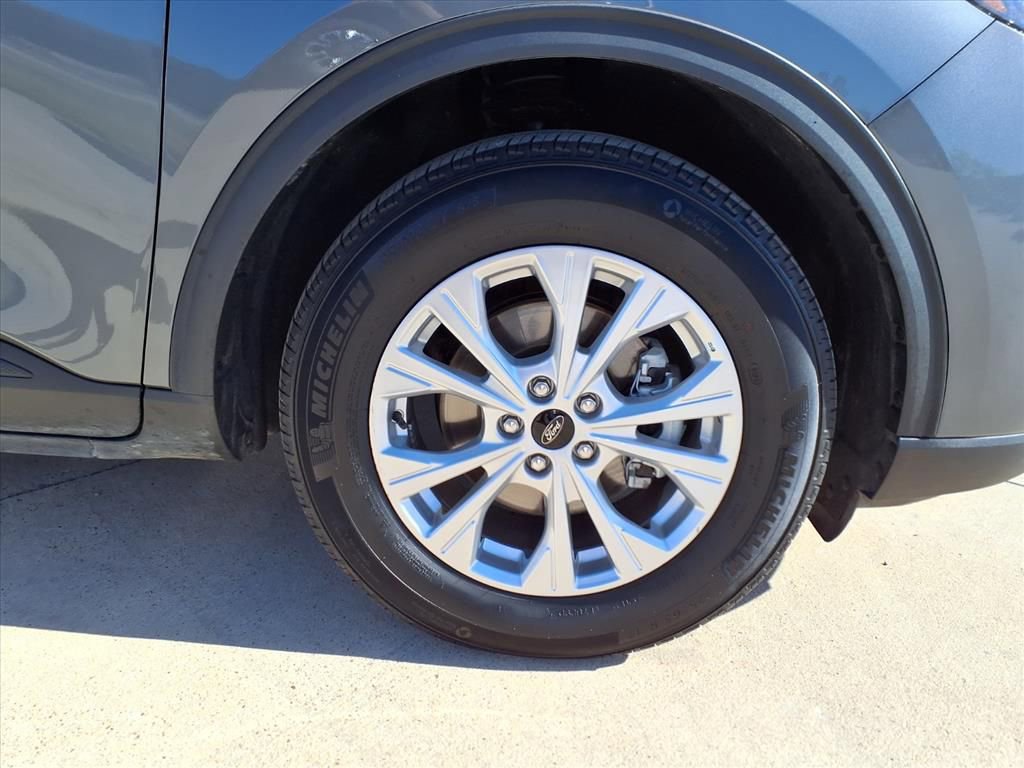 Used 2025 Ford Escape Active image 17