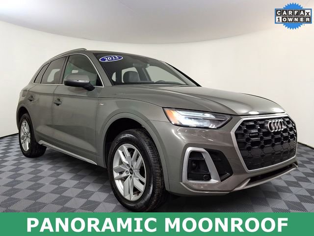 Used 2023 Audi Q5 2.0T Premium w/ Convenience Package image 1