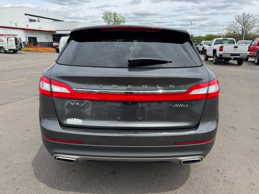 Used 2017 Lincoln MKX Reserve w/ Lincoln MKX Climate Package AWD/4WD image 4