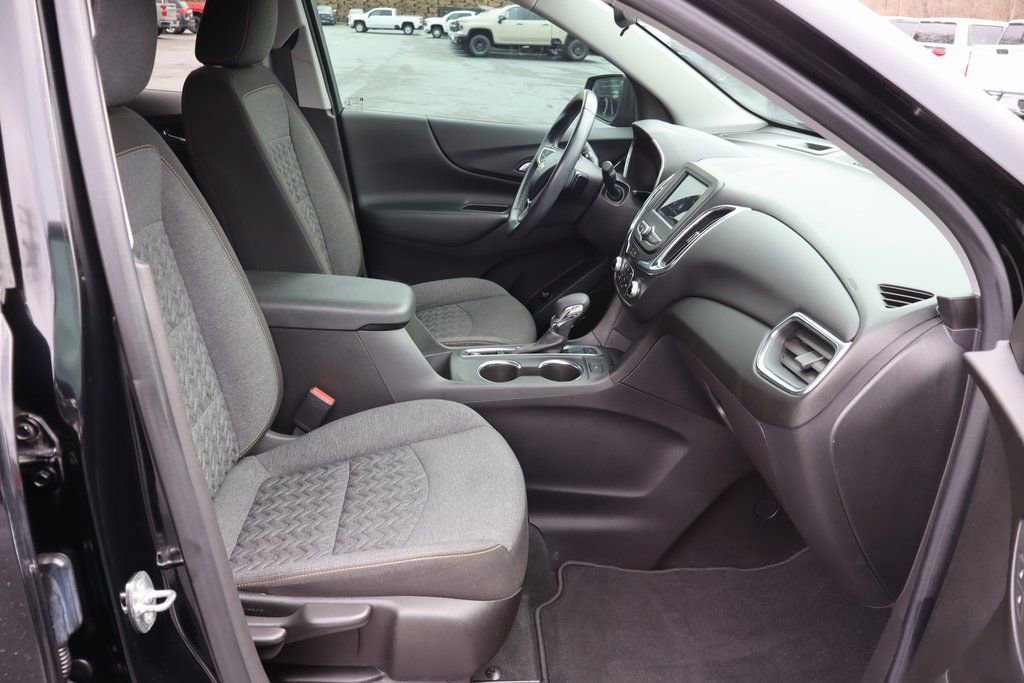 Used 2022 Chevrolet Equinox LT image 19