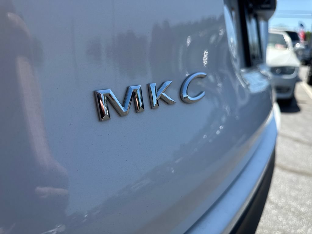 Used 2018 Lincoln MKC Select w/ Select Plus Package AWD/4WD image 27