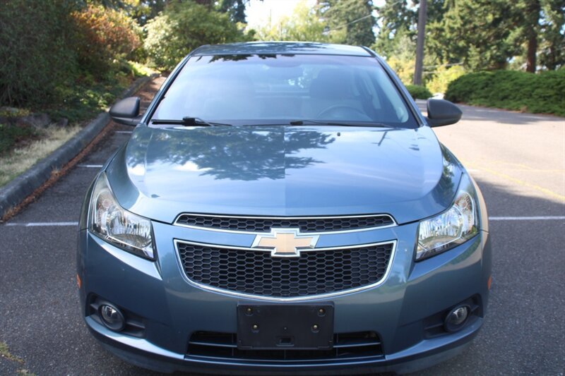 Used 2012 Chevrolet Cruze LS w/ Connectivity Package FWD image 10