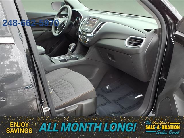 Used 2024 Chevrolet Equinox LT w/ LPO, Floor Liner Package image 9
