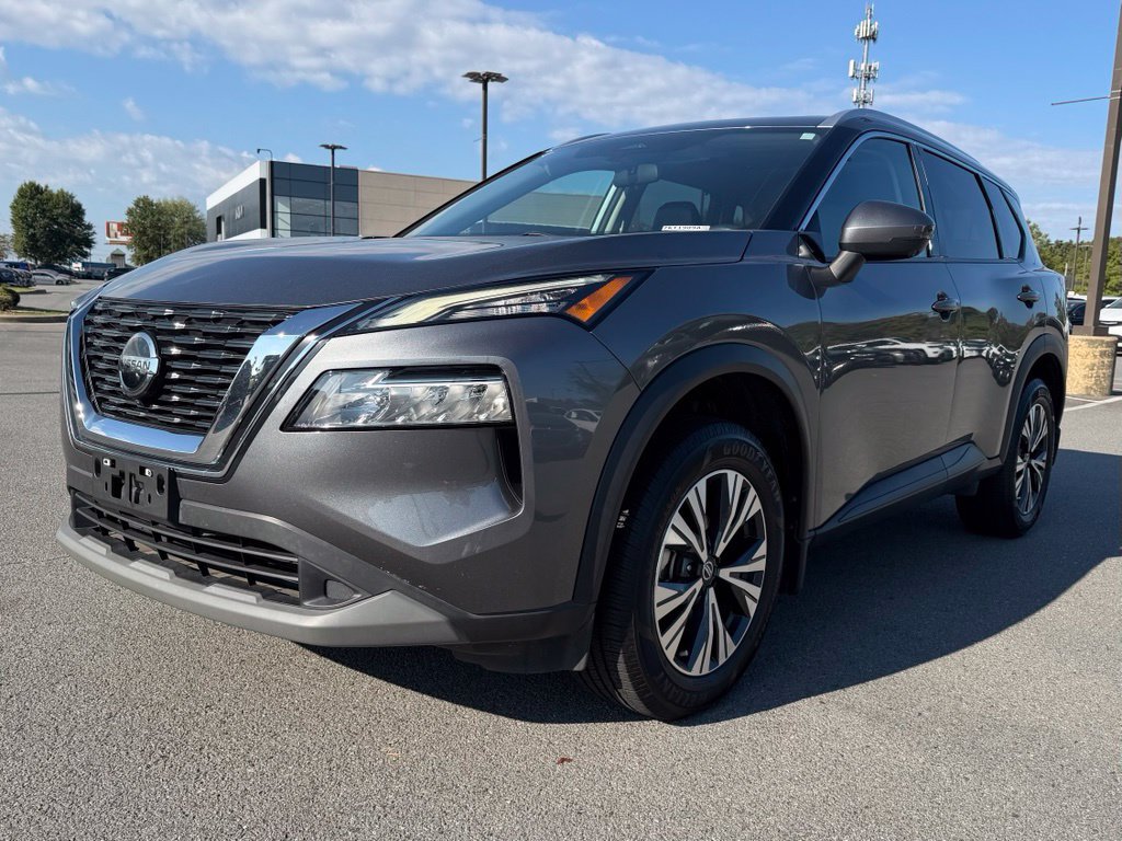 Used 2021 Nissan Rogue SV w/ Premium Package FWD image 3