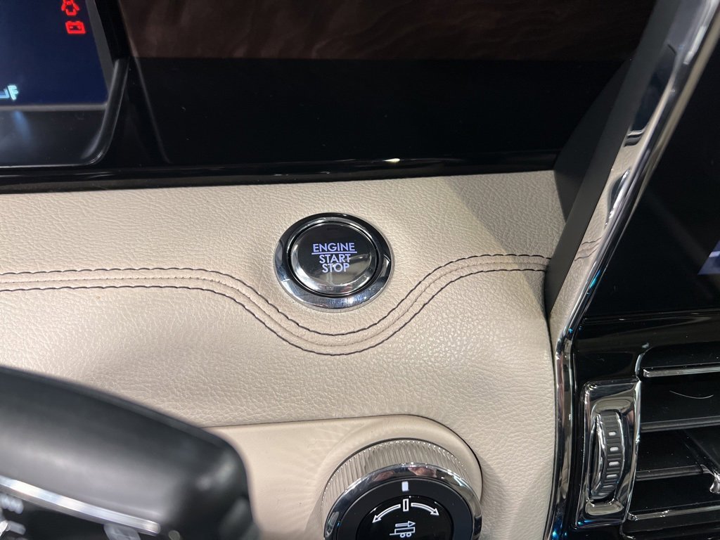 Used 2019 Lincoln Navigator L Reserve image 19