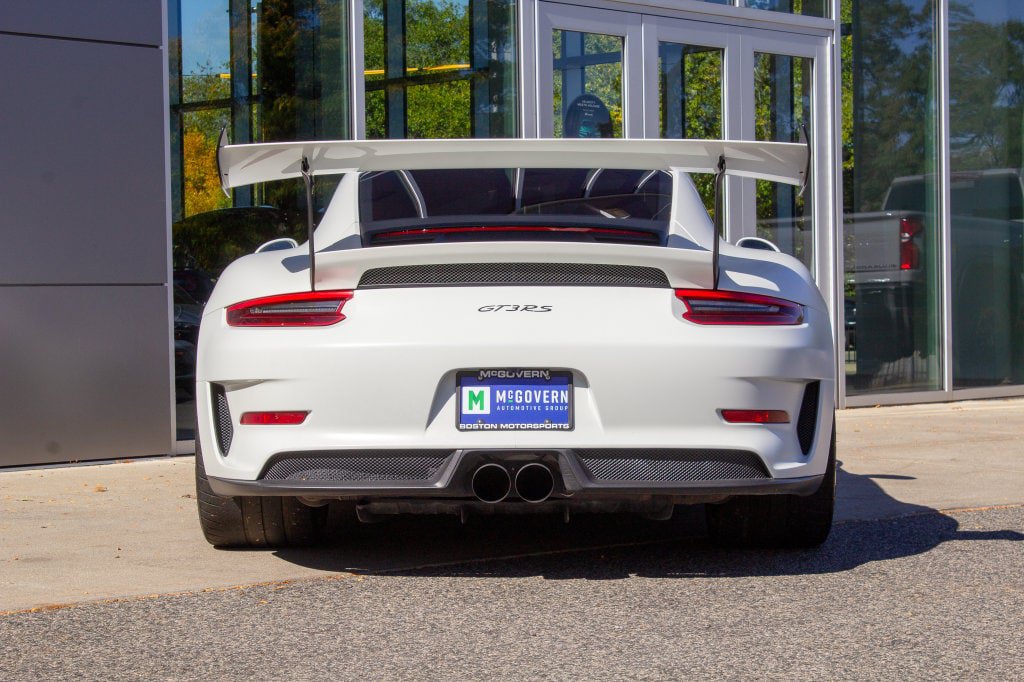 Used 2019 Porsche 911 GT3 RS RWD image 9