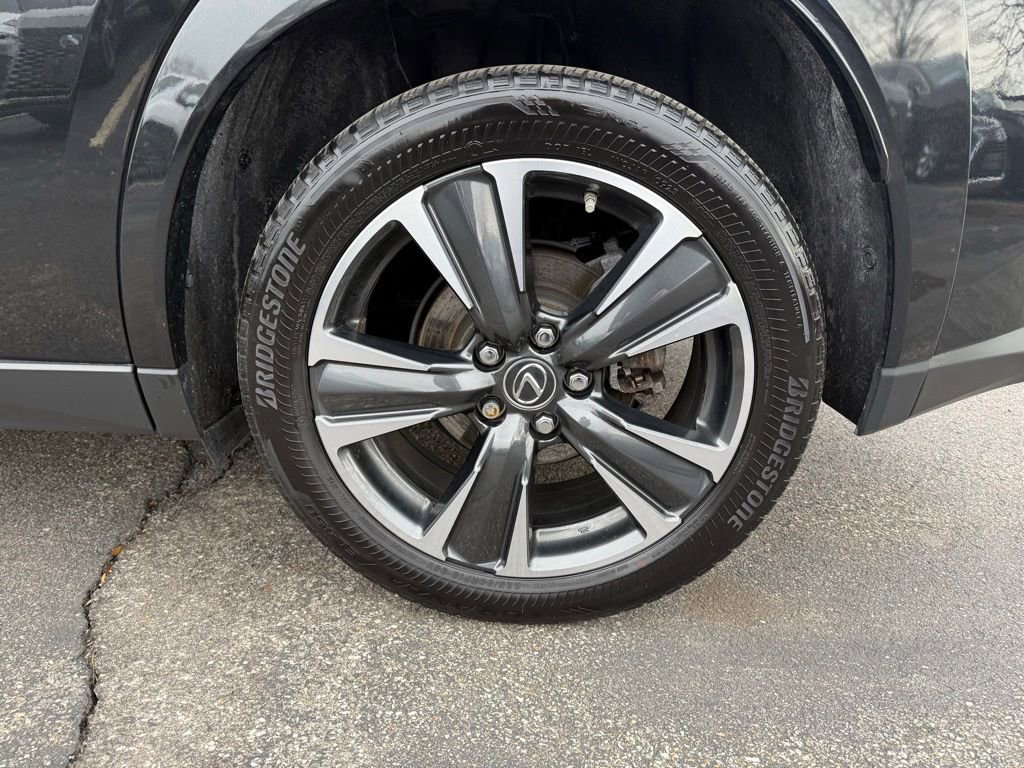 Used 2023 Lexus UX 250h 250h Premium image 28