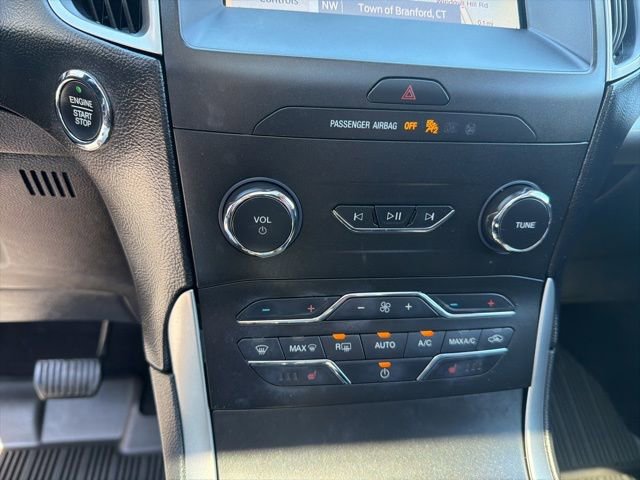 Used 2020 Ford Edge SEL w/ Convenience Package AWD/4WD image 16