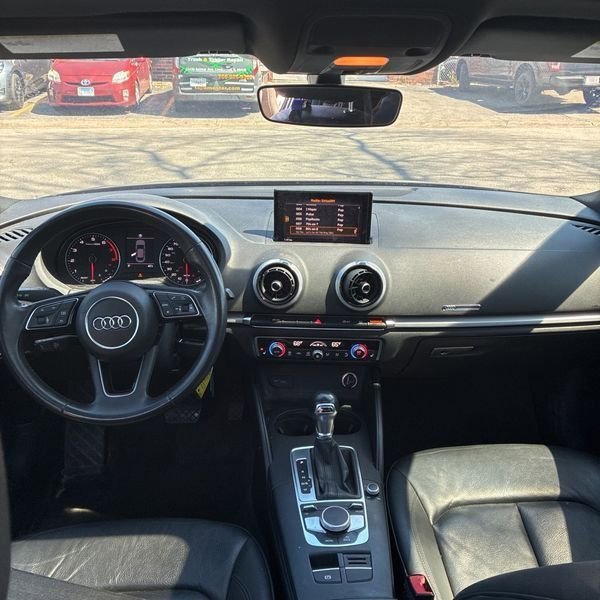 Used 2018 Audi A3 2.0T Premium image 7