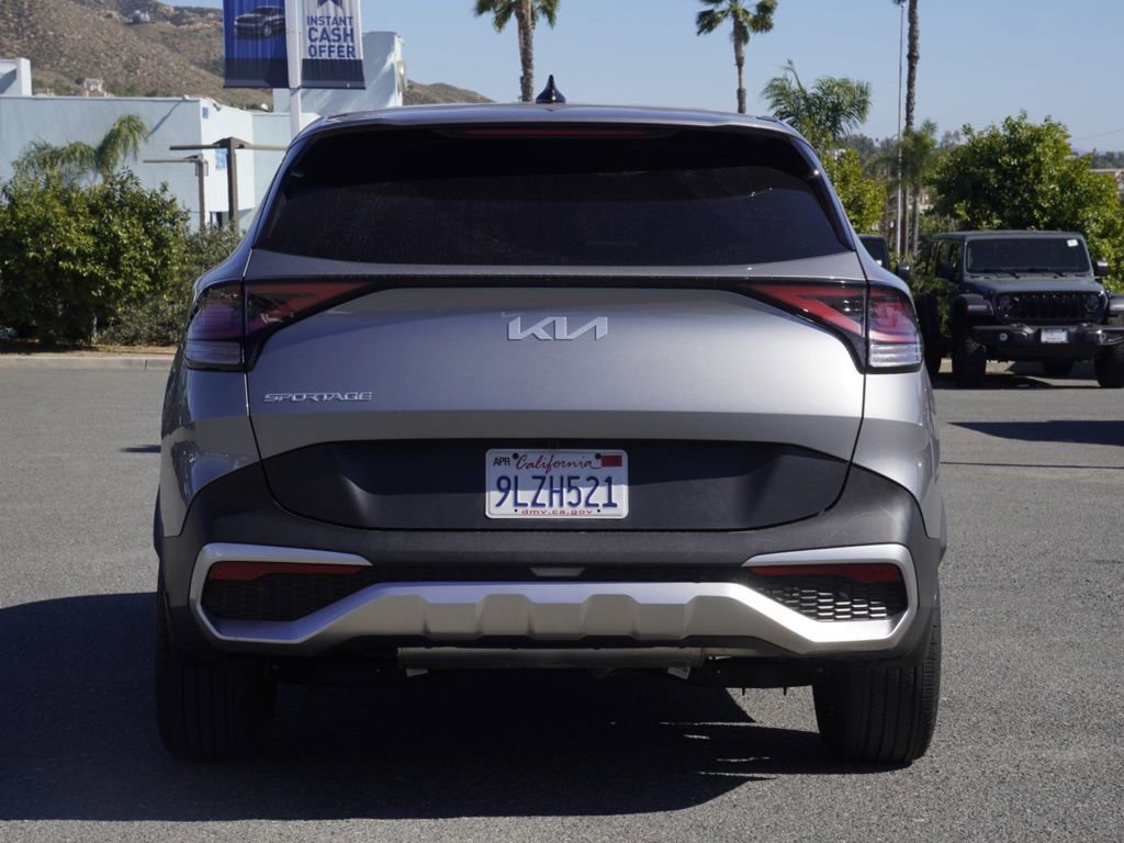 Used 2024 Kia Sportage EX image 5