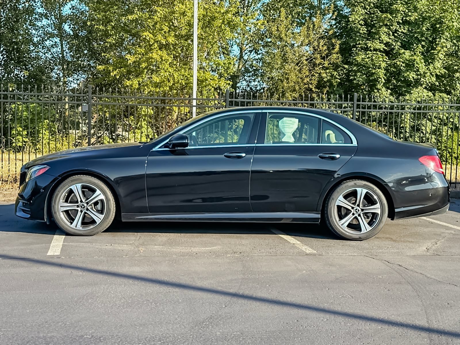 Used 2019 Mercedes-Benz E 300 image 7