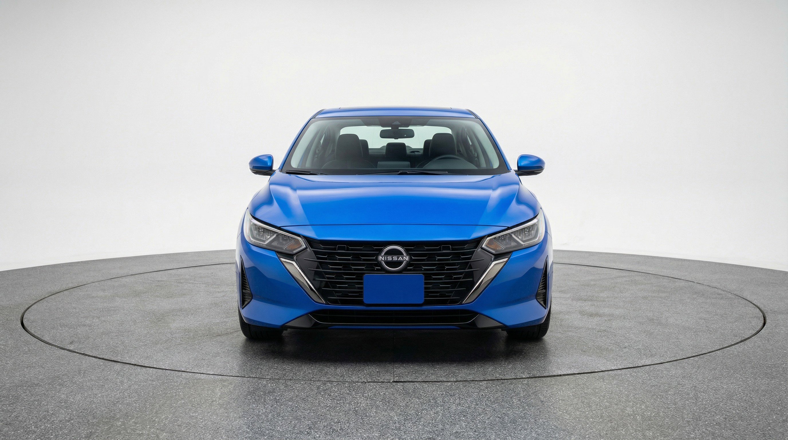 Used 2025 Nissan Sentra SV image 2