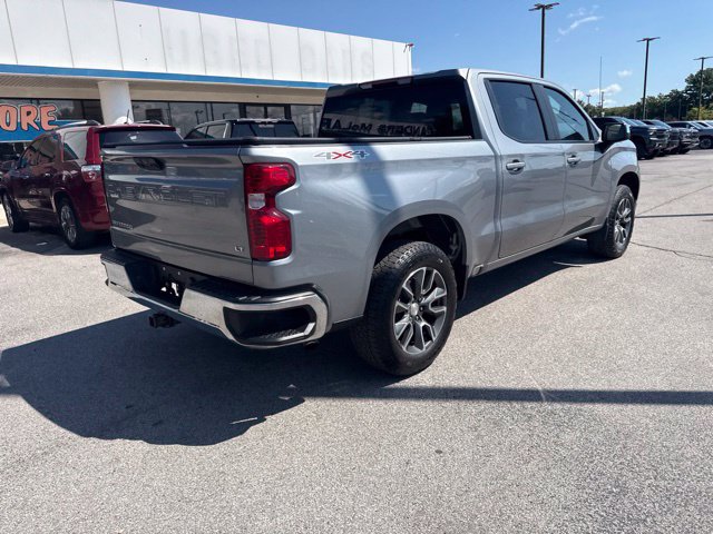 Used 2023 Chevrolet Silverado 1500 LT AWD/4WD image 4