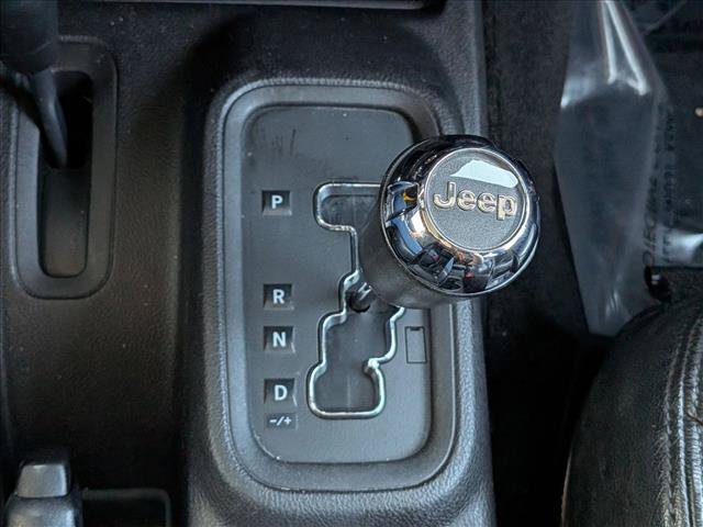 Used 2015 Jeep Wrangler Unlimited Sport w/ Quick Order Package 24S AWD/4WD image 12