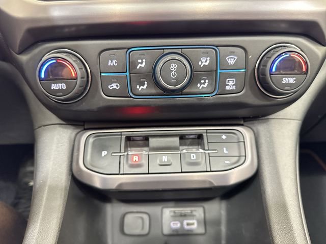 Certified 2022 GMC Acadia AT4 w/ Technology Package image 18