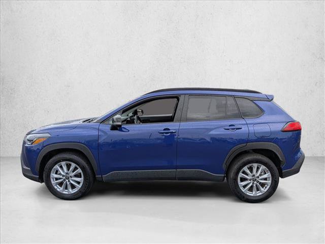 Used 2025 Toyota Corolla Cross LE image 8