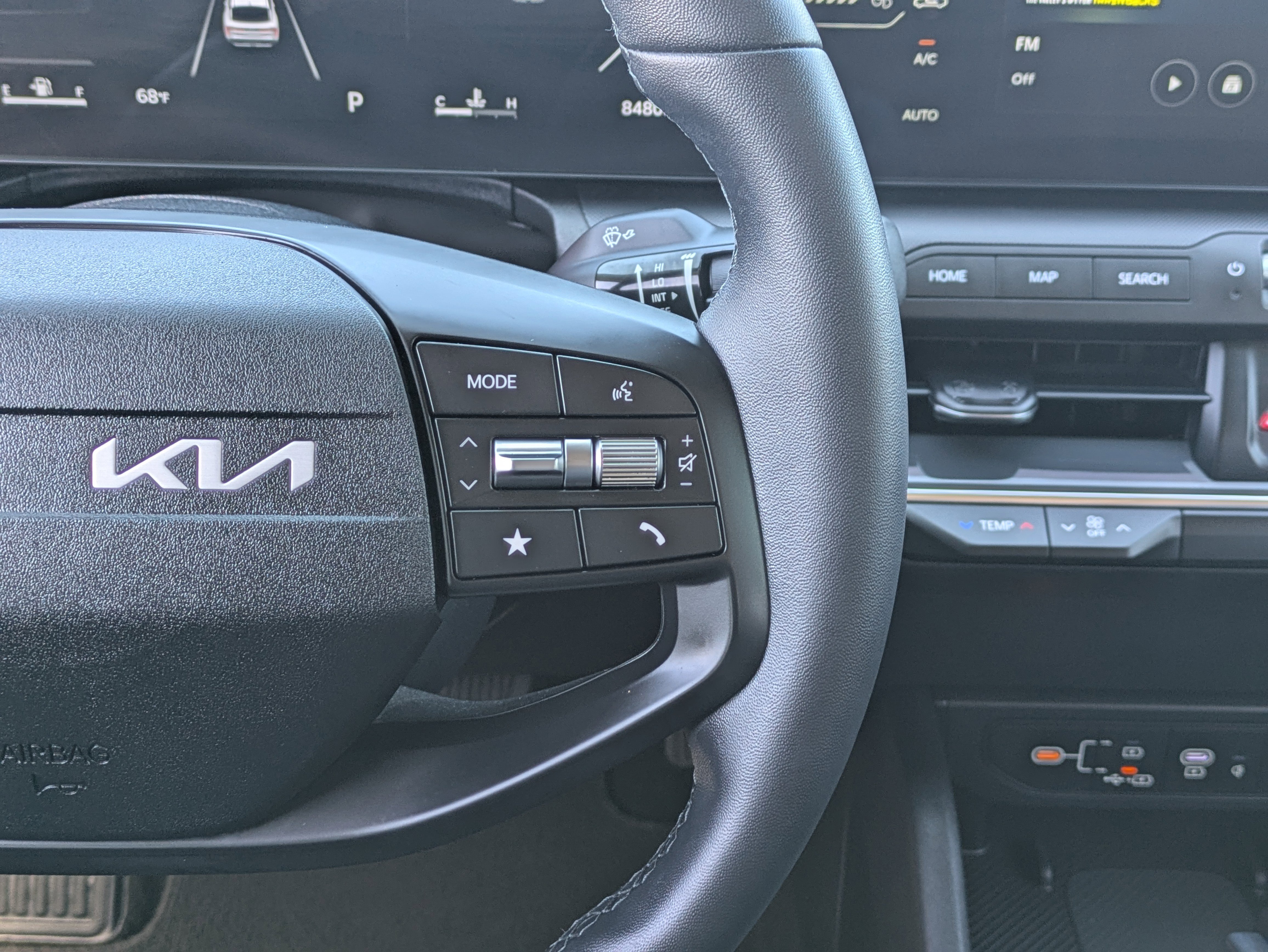 Certified 2025 Kia K4 EX FWD image 21