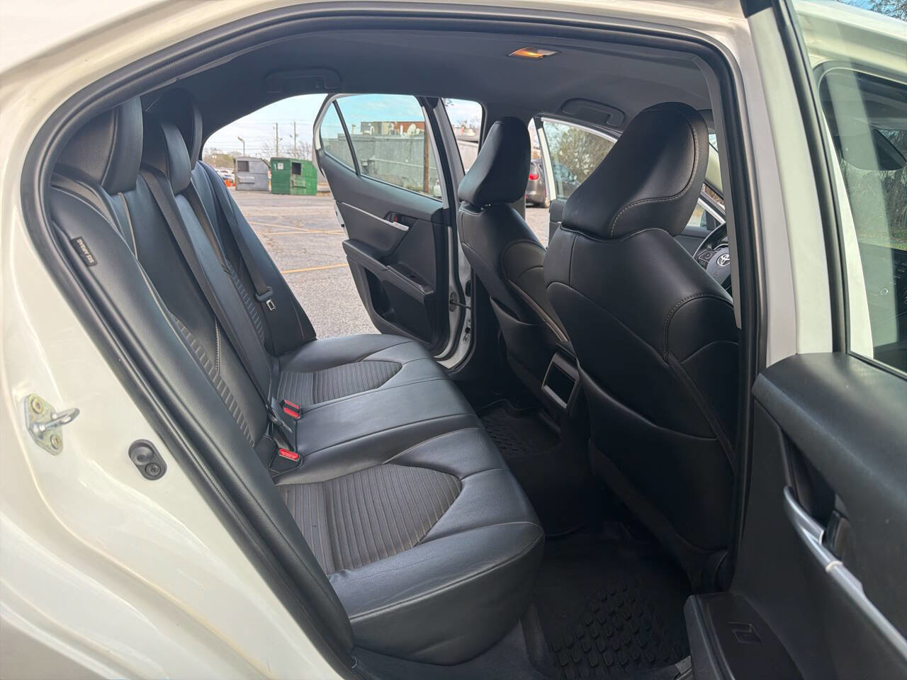 Used 2023 Toyota Camry SE image 28