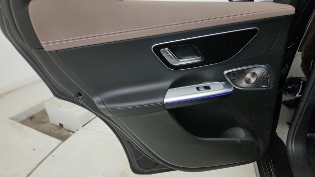 Used 2025 Mercedes-Benz EQE 350+ 4MATIC SUV w/ AMG Line Exterior Package image 44