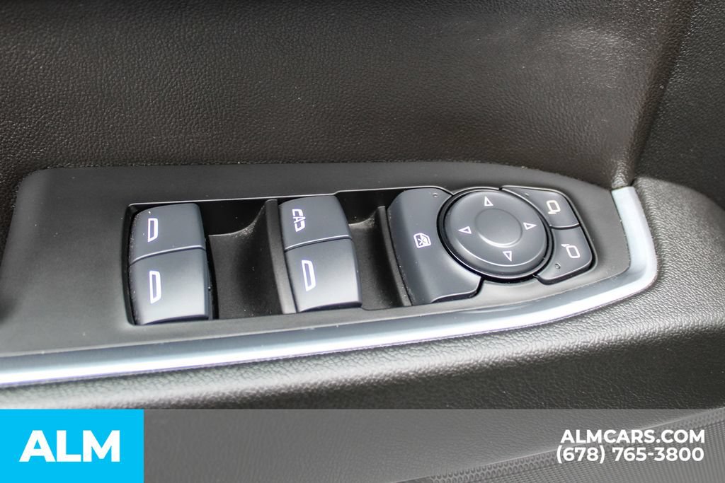 Used 2025 Chevrolet Silverado 1500 LT RWD image 38