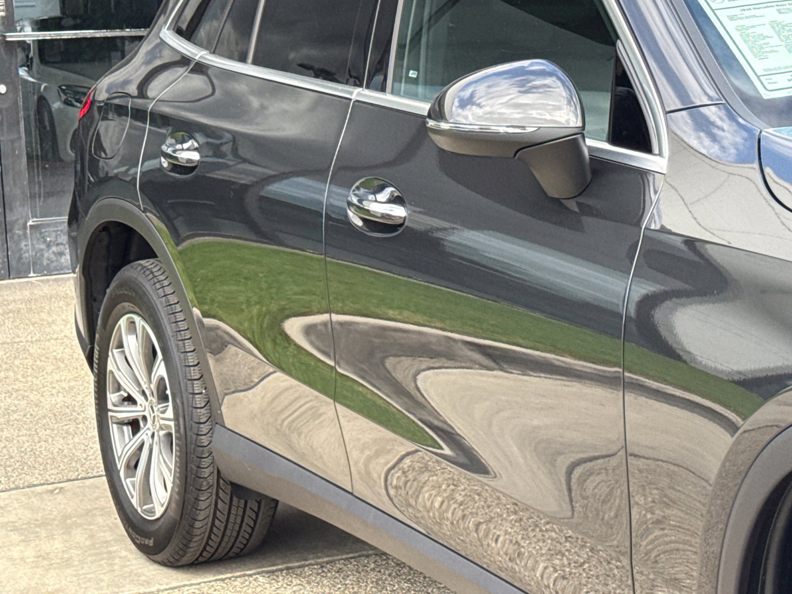 Used 2026 Mercedes-Benz GLC 300 image 9