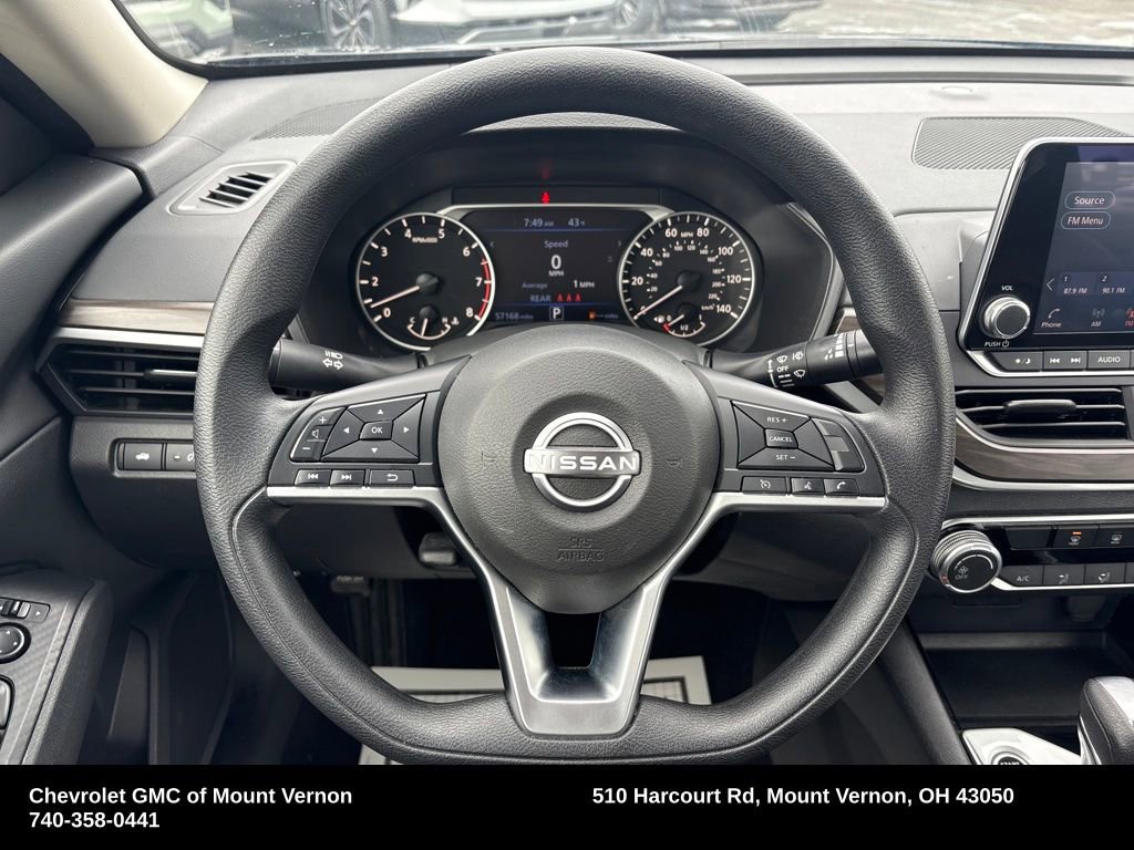 Used 2024 Nissan Altima 2.5 SV image 16