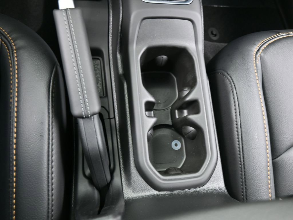 Used 2025 Jeep Gladiator Sport image 25