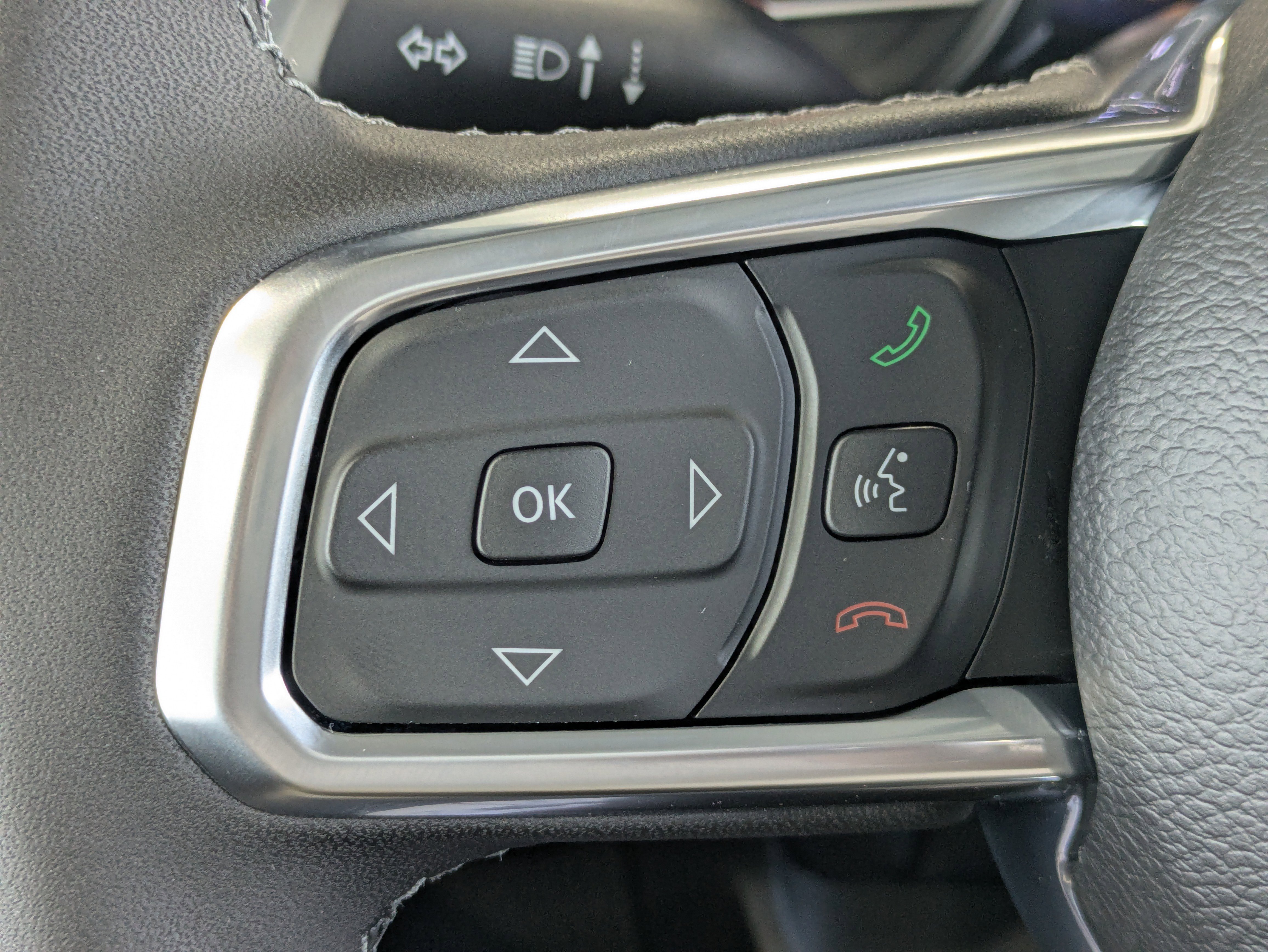 New 2025 Jeep Wrangler Sahara image 26