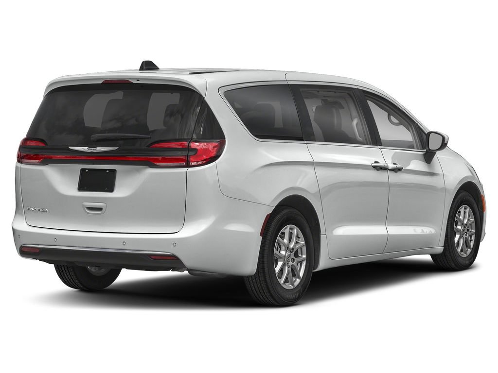 Certified 2023 Chrysler Pacifica Touring-L FWD image 2