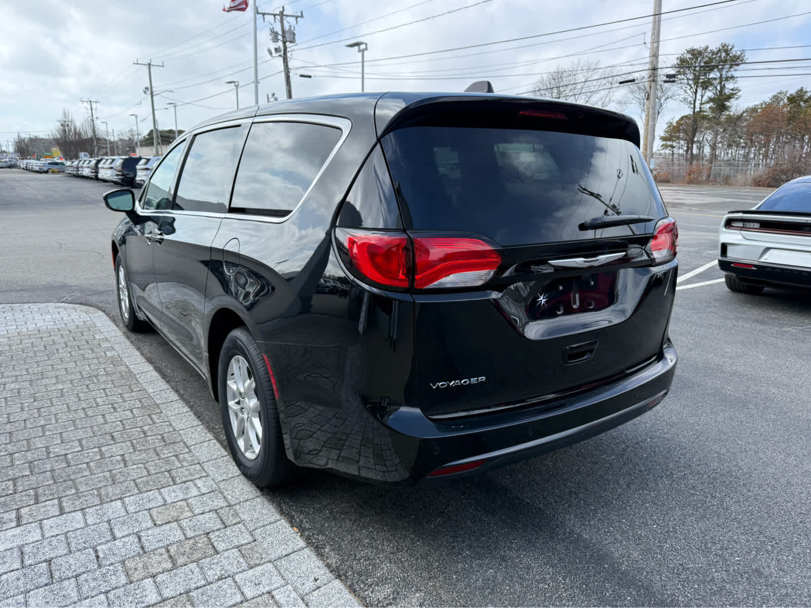 New 2026 Chrysler Voyager LX FWD image 5