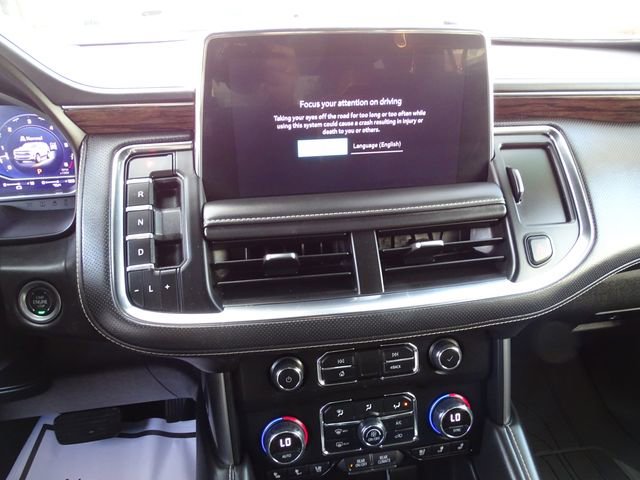 Used 2024 Chevrolet Tahoe Premier AWD/4WD image 11