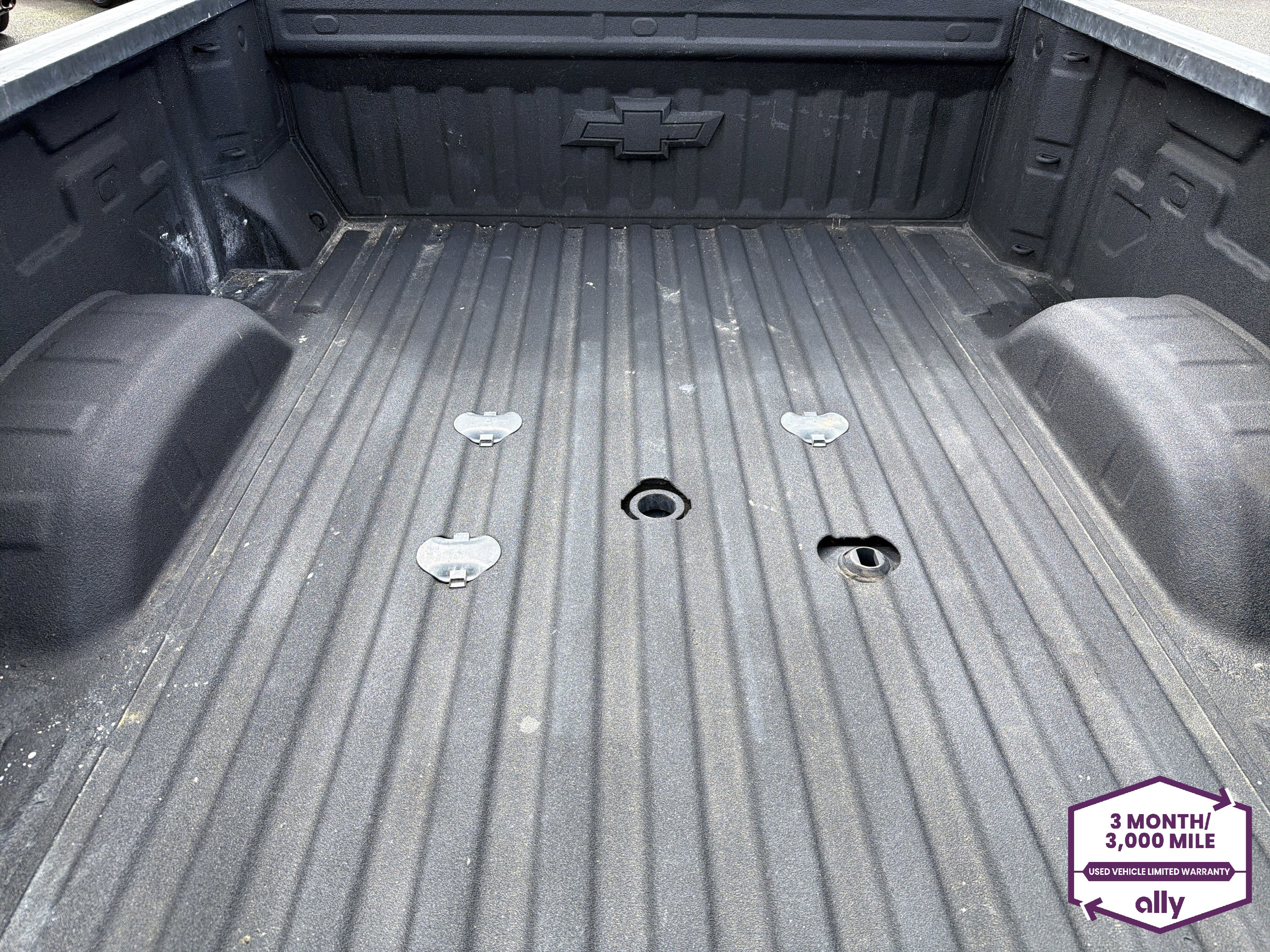 Used 2022 Chevrolet Silverado 2500 LT w/ Convenience Package AWD/4WD image 5