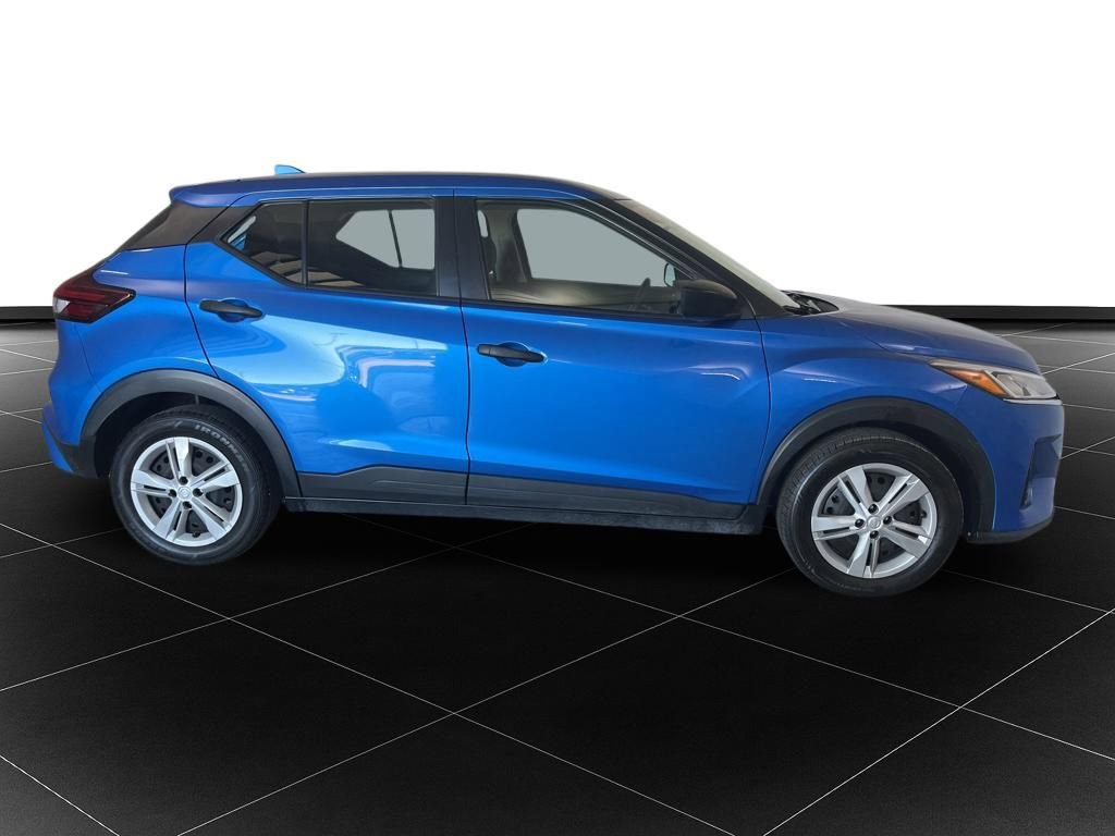 Used 2021 Nissan Kicks S image 6